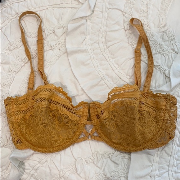 Bundle of 6 Free People Bras - Picture 4 of 8